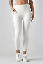 Load image into Gallery viewer, Thrive Leggings