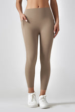 Load image into Gallery viewer, Thrive Leggings