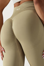 Load image into Gallery viewer, Slay Scrunch Leggings