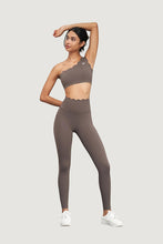 Load image into Gallery viewer, Honest Scallop SET