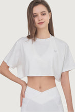 Load image into Gallery viewer, Rise Oversized Quick-Dry Cropped Tee