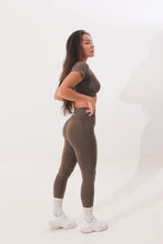 Load image into Gallery viewer, Determined 2.0 Scrunch SET