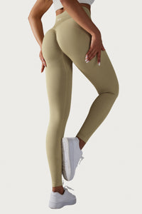 Slay Scrunch Leggings